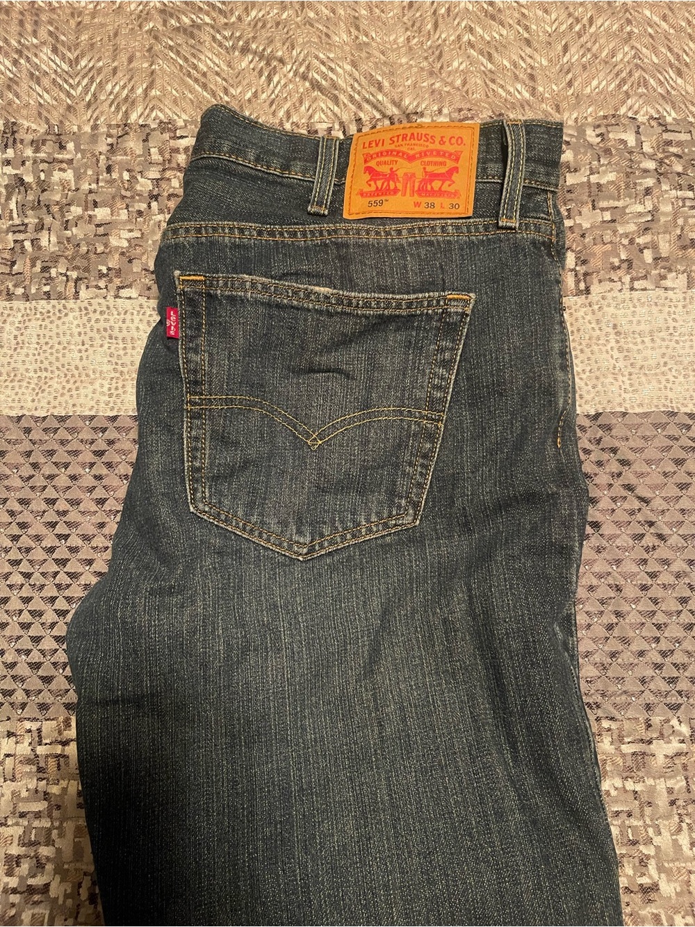 Levi men’s pants